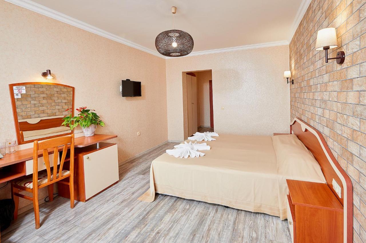 Petar And Pavel & Relax Center 3*